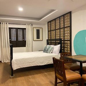 Queen Suite